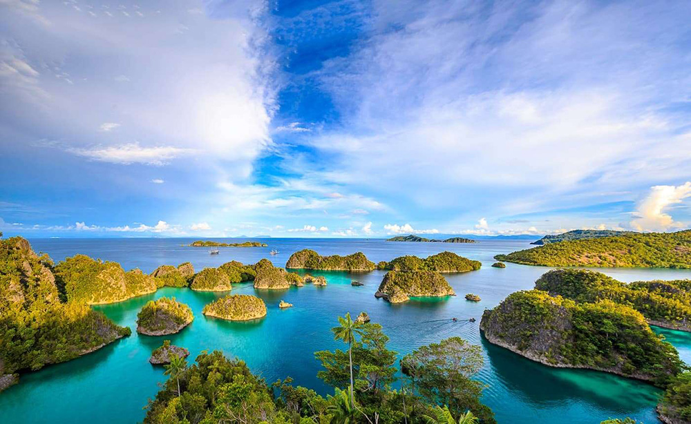 Panduan Traveling Kamu: 34 Tempat Wisata Unggulan Di 34 Provinsi Indonesia - Mister Aladin Travel Discoveries