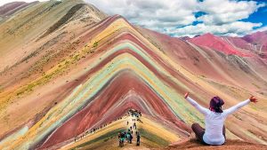 Gunung Pelangi di Peru