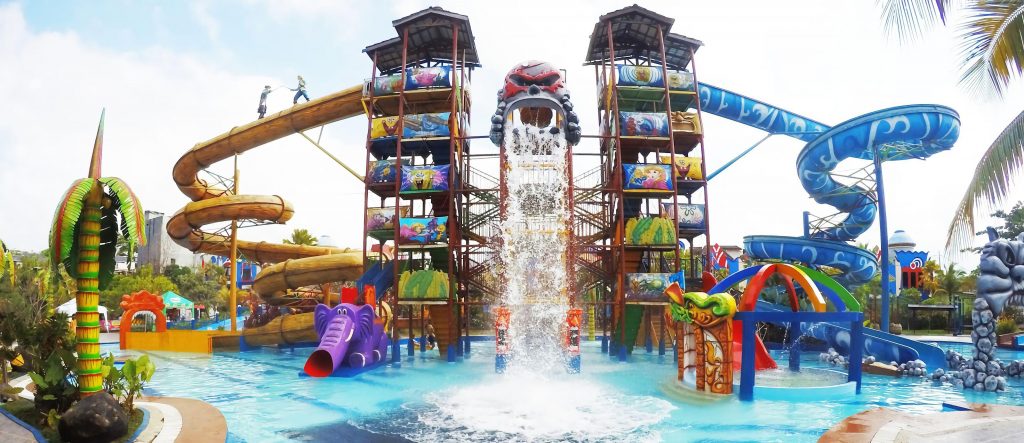Byuur! Try the 7 Greatest Waterparks in Indonesia! - BENDER SHIMA