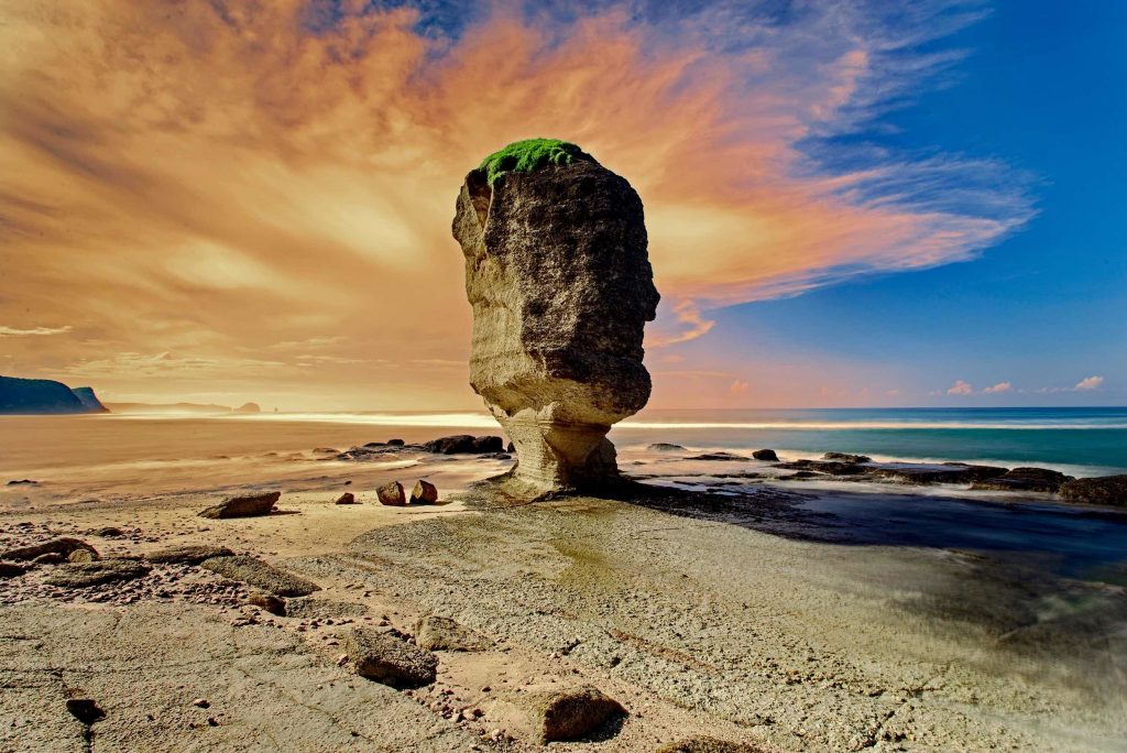 Pantai Batu Payung