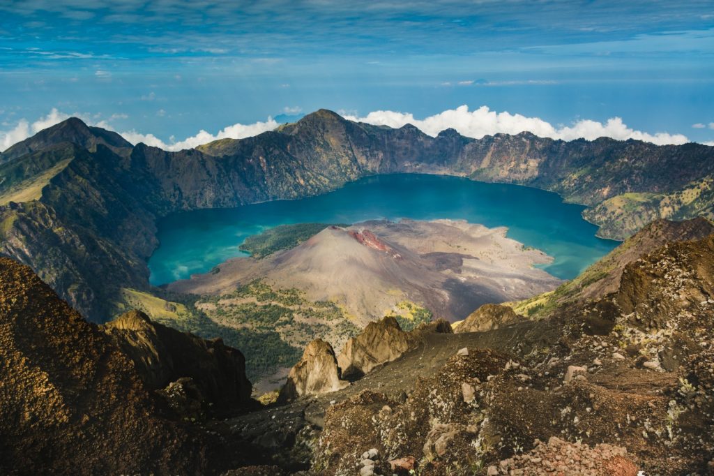 pesona gunung rinjani