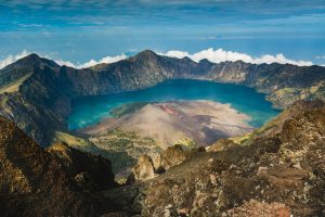 pesona gunung rinjani